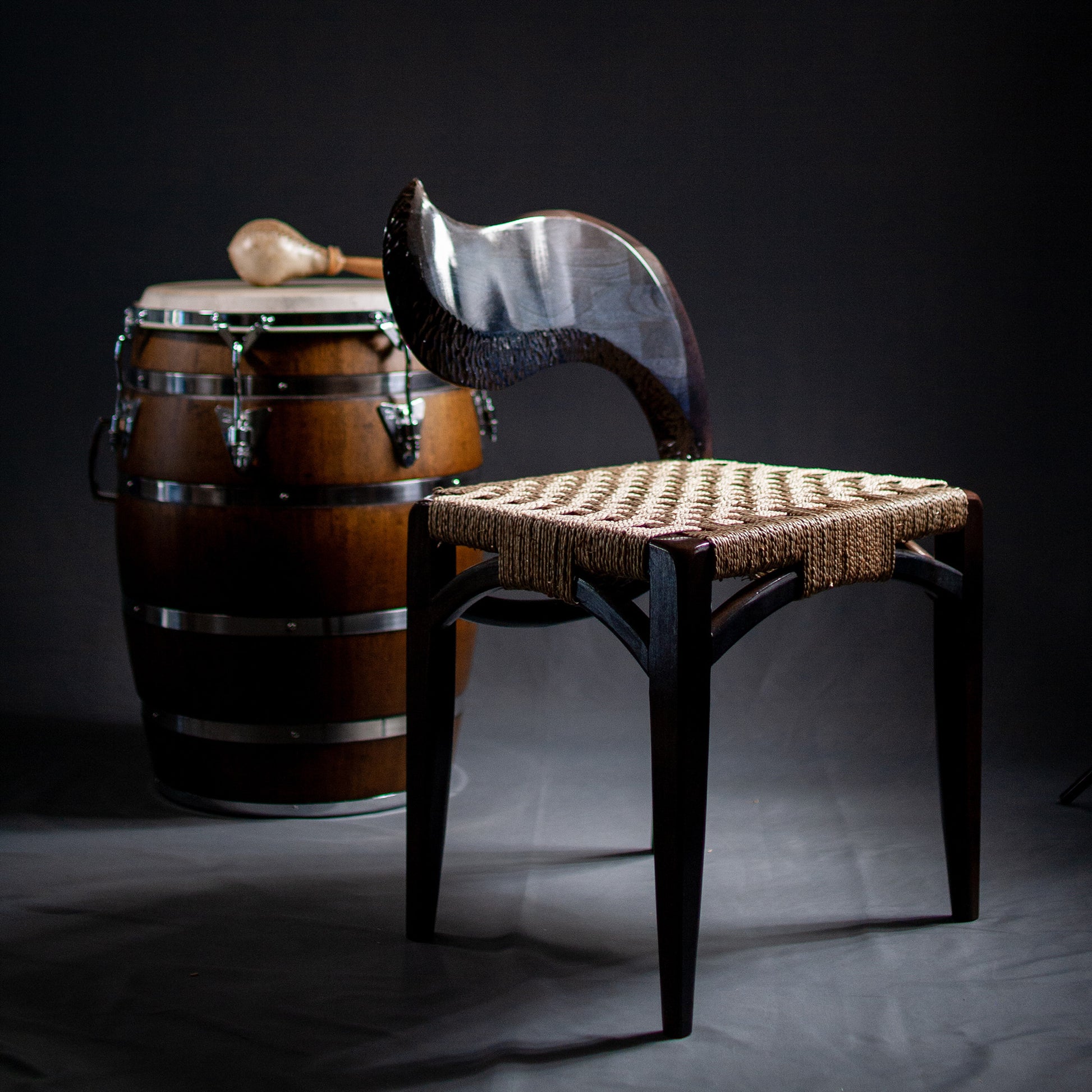Candela Drum Throne - Una Raiz Woodworks