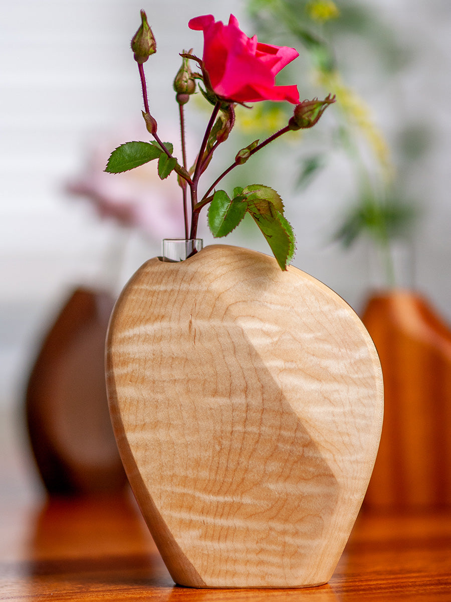 Bud Vase no. 3 - Curly Maple & Walnut - Una Raiz Woodworks