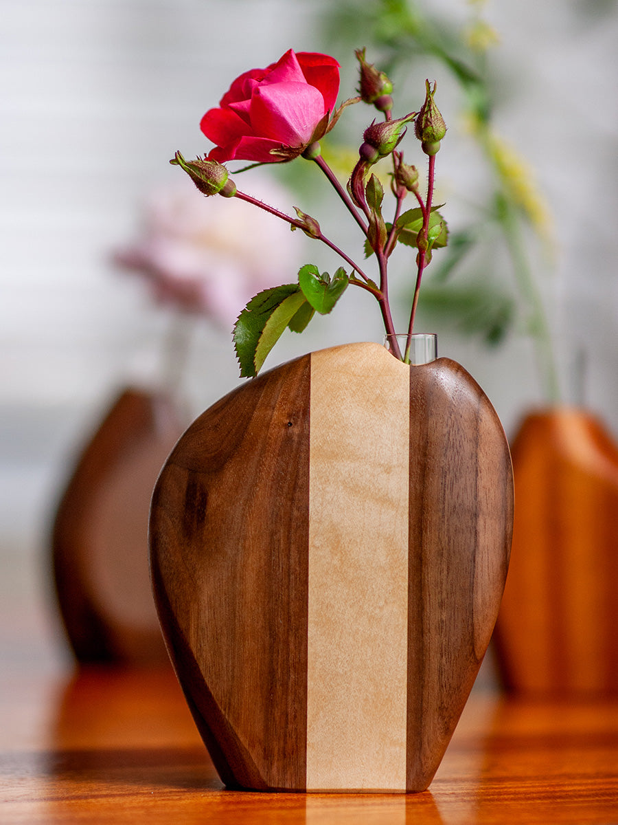 Bud Vase no. 3 - Curly Maple & Walnut - Una Raiz Woodworks