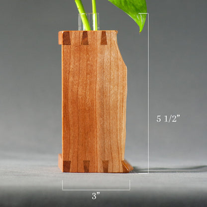 Bud Vase No. 4 - Cherry Dovetail - Una Raiz Woodworks