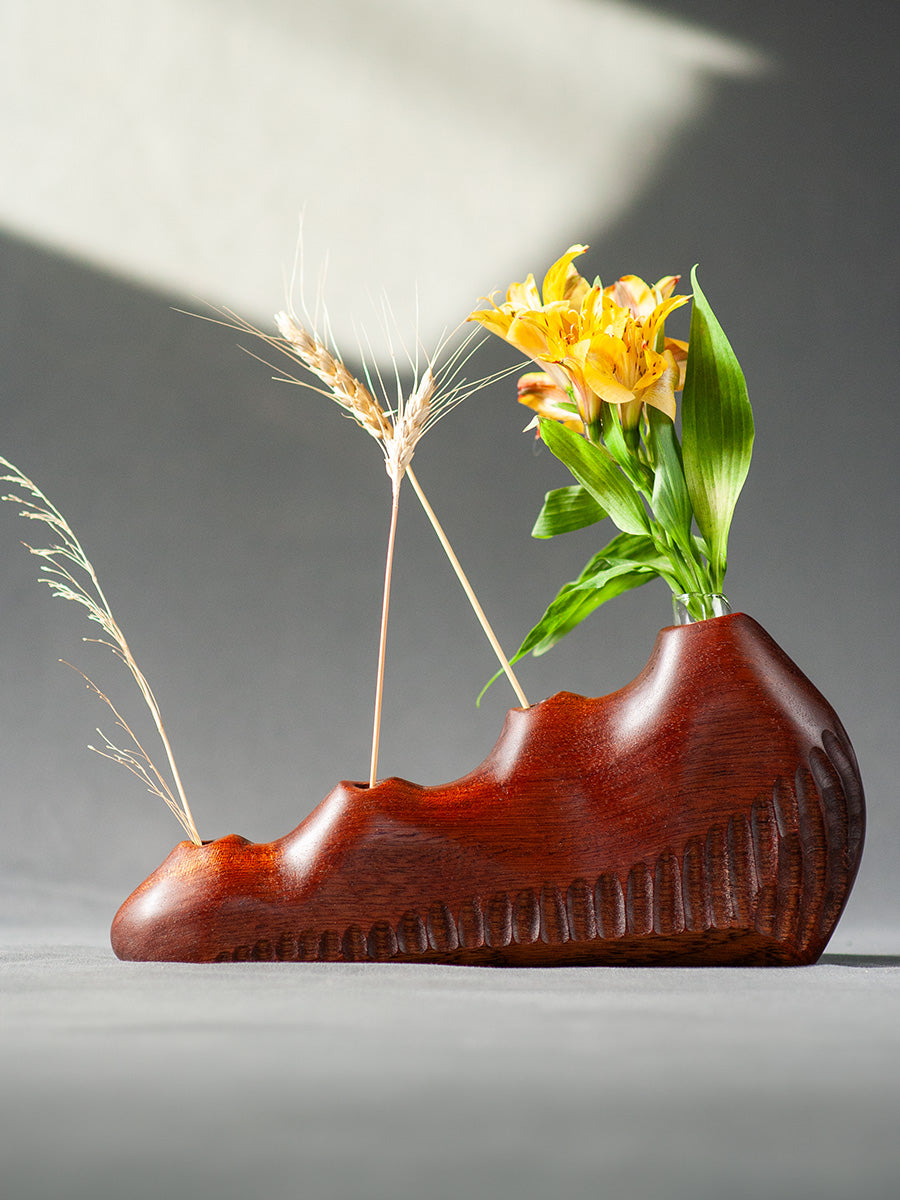 Bud Vase No. 8 - Hijitas - Una Raiz Woodworks