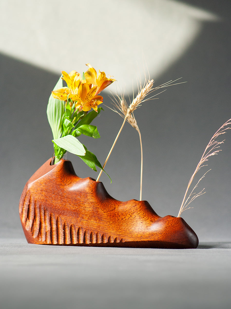 Bud Vase No. 8 - Hijitas - Una Raiz Woodworks