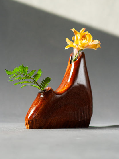 Bud Vase No. 7 - Montes - Una Raiz Woodworks